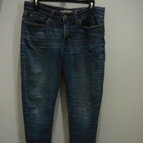 Levi Strauss & Co Signature Women's Totally Shaping Skinny Blue Jeans -Size 14? - Picture 1 of 6